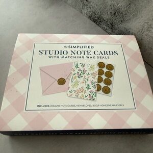Studio Note Cards with Matching Wax Seals - Pink and White